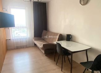 Продам 1-ком. квартиру, 35 м2, Симферополь, улица Бородина, 59