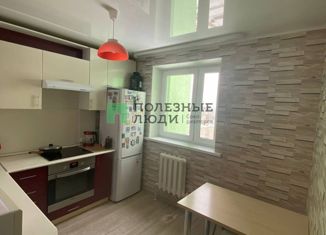 Продается 2-комнатная квартира, 47.9 м2, Уфа, улица Набережная Моторостроителей, 17, ЖК Лайм