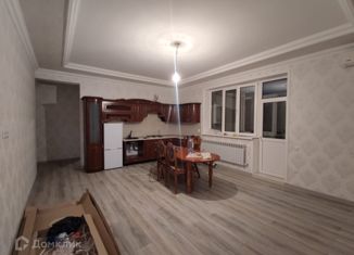 Сдам в аренду 2-комнатную квартиру, 80 м2, Дагестан, проспект Насрутдинова, 266