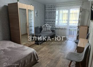 Продается комната, 34.2 м2, поселок городского типа Новомихайловский, 1-й микрорайон, 1