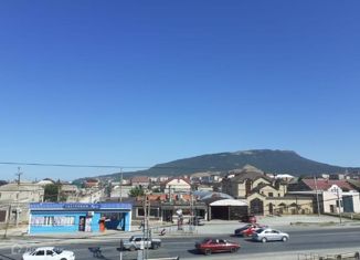 Продажа 2-комнатной квартиры, 60 м2, посёлок городского типа Семендер, проспект Казбекова, 117