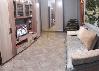 Однокомнатная квартира на продажу, 36 м2, посёлок городского типа Медведево, Коммунистическая улица, 10