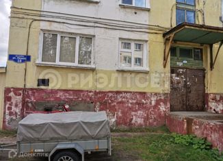 Продажа 2-ком. квартиры, 42.3 м2, Заполярный, улица Ленина, 18