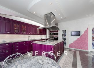 Продаю трехкомнатную квартиру, 205 м2, Москва, Мосфильмовская улица, 70к6, метро Минская