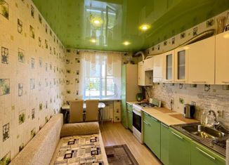 Продаю однокомнатную квартиру, 36.1 м2, Углич, улица Победы, 6