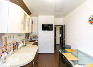 Сдача в аренду 2-ком. квартиры, 64.5 м2, Сургут, проспект Мира, 55/2