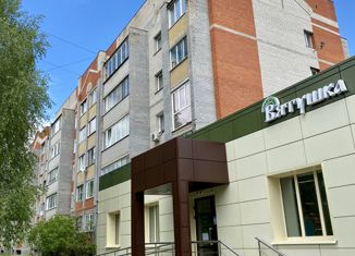 Продам 2-ком. квартиру, 63.8 м2, поселок Ганино, Центральная улица, 15