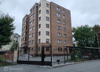 Двухкомнатная квартира на продажу, 68.5 м2, Владикавказ, проспект Коста, 288А, 4-й микрорайон