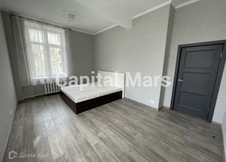 Сдам в аренду 1-комнатную квартиру, 42 м2, Москва, улица Говорова, 8к1, улица Говорова