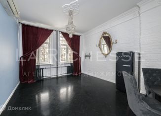 Аренда 3-ком. квартиры, 64 м2, Москва, улица Большая Дмитровка, 20с1, метро Чеховская