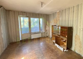 Продается 2-комнатная квартира, 45 м2, Москва, Батюнинская улица, 5, район Печатники