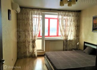 Сдаю 2-комнатную квартиру, 45 м2, Москва, Никулинская улица, 6к1, метро Озёрная