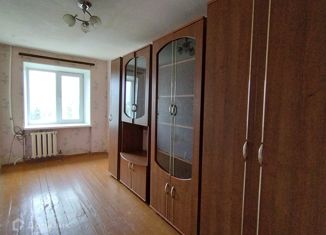 Продается трехкомнатная квартира, 56.4 м2, Свердловская область, Ленинградский проспект, 15