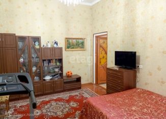 Продам 3-комнатную квартиру, 46.3 м2, Крым, Караимская улица, 96