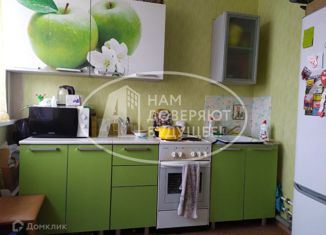 Продам однокомнатную квартиру, 33.4 м2, Добрянка, улица Герцена, 40А