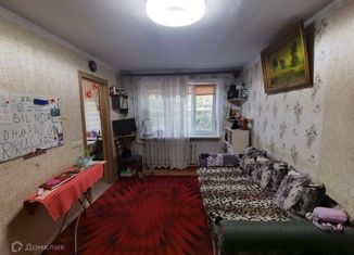 Продается 2-комнатная квартира, 44 м2, Симферополь, улица Мичурина, 10, Железнодорожный район