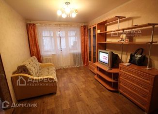 Двухкомнатная квартира на продажу, 42 м2, Азов, улица Кондаурова, 40