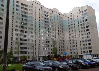Продажа 3-ком. квартиры, 92.5 м2, Москва, улица Маршала Савицкого, 32к1, улица Маршала Савицкого
