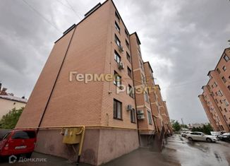 Продаю четырехкомнатную квартиру, 127 м2, станица Ессентукская, улица Гагарина, 110/1