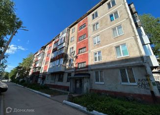 Продажа 1-комнатной квартиры, 33.7 м2, Березники, улица Мира, 73