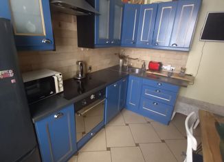 Продам 2-комнатную квартиру, 56 м2, Москва, Челобитьевское шоссе, 12к6, Челобитьевское шоссе