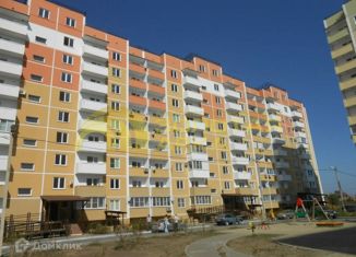 Продам 1-ком. квартиру, 37 м2, поселок городского типа Афипский, улица Ленина, 5