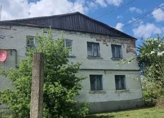 Трехкомнатная квартира на продажу, 45 м2, село Юровка, Рабочая улица, 1