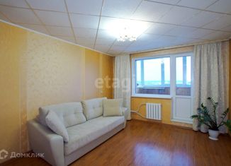 3-комнатная квартира на продажу, 64 м2, Свердловская область, Варшавская улица, 28