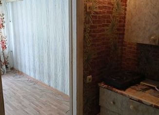 Продается 1-ком. квартира, 18 м2, Волжский, улица Горького, 33