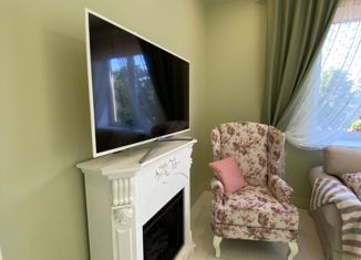 Продам двухкомнатную квартиру, 70 м2, Ставрополь, улица Дзержинского, 138, микрорайон №1