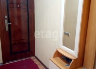 Продам 2-ком. квартиру, 42.2 м2, Тобольск, Рощинский переулок, 60