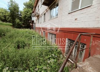 2-комнатная квартира на продажу, 40 м2, Калужская область, Карачевская улица, 8