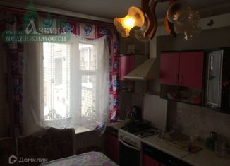 Продам трехкомнатную квартиру, 64 м2, Смоленск, проспект Гагарина, 72