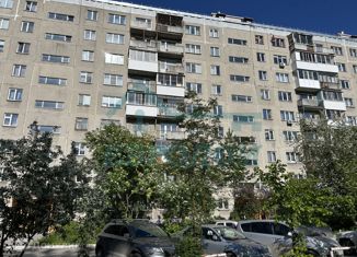 Продаю однокомнатную квартиру, 30 м2, Новосибирск, улица Красина, 45, метро Берёзовая роща
