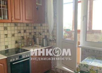 Сдача в аренду 1-ком. квартиры, 40 м2, Москва, улица Красного Маяка, 17к2, район Чертаново Центральное