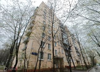 Продается 2-комнатная квартира, 43.4 м2, Москва, улица Дубки, 11, станция Тимирязевская