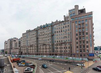 Сдается 3-ком. квартира, 76 м2, Москва, улица Серафимовича, 2, улица Серафимовича