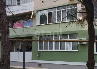 Продается трехкомнатная квартира, 71.9 м2, село Новоандреевка, улица Мира, 4