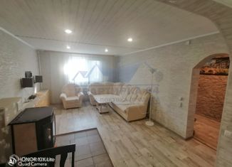 Продаю дом, 129 м2, Балаково, Центральная улица, 106