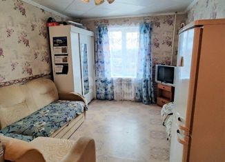 Сдаю в аренду квартиру студию, 17 м2, Артём, улица Кирова, 150