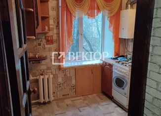 Продаю 2-ком. квартиру, 42 м2, Кострома, Советская улица, 131