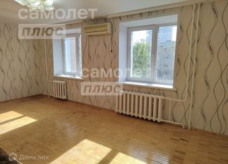 Продажа трехкомнатной квартиры, 80 м2, Кировская область, улица Сурикова, 39