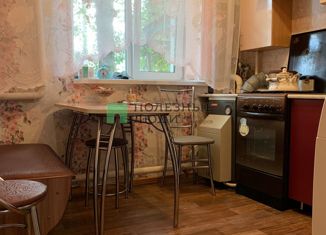 Продаю трехкомнатную квартиру, 60.6 м2, станция Тарханы, Дорожная улица, 3