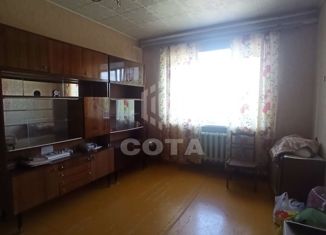 Продам 2-ком. квартиру, 46 м2, деревня Кривоборье, улица Победы, 4