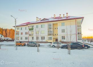 Продаю 2-ком. квартиру, 58 м2, посёлок Кирпичный, Высокая улица, 7