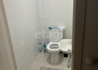 Продаю 2-ком. квартиру, 56 м2, Тюмень, Полевая улица, 117к6, ЖК Озёрный Парк