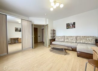 Продается 1-комнатная квартира, 35.7 м2, Среднеуральск, Набережная улица, 1Г