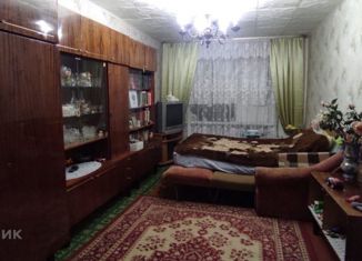 Продам 3-ком. квартиру, 74 м2, Симферополь, улица Дмитрия Ульянова, 64, Центральный район