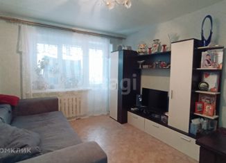 Продам трехкомнатную квартиру, 56 м2, Ярцево, Базарный переулок, 4