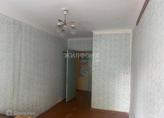 Продам трехкомнатную квартиру, 58 м2, Новосибирск, улица Мичурина, 41, улица Мичурина